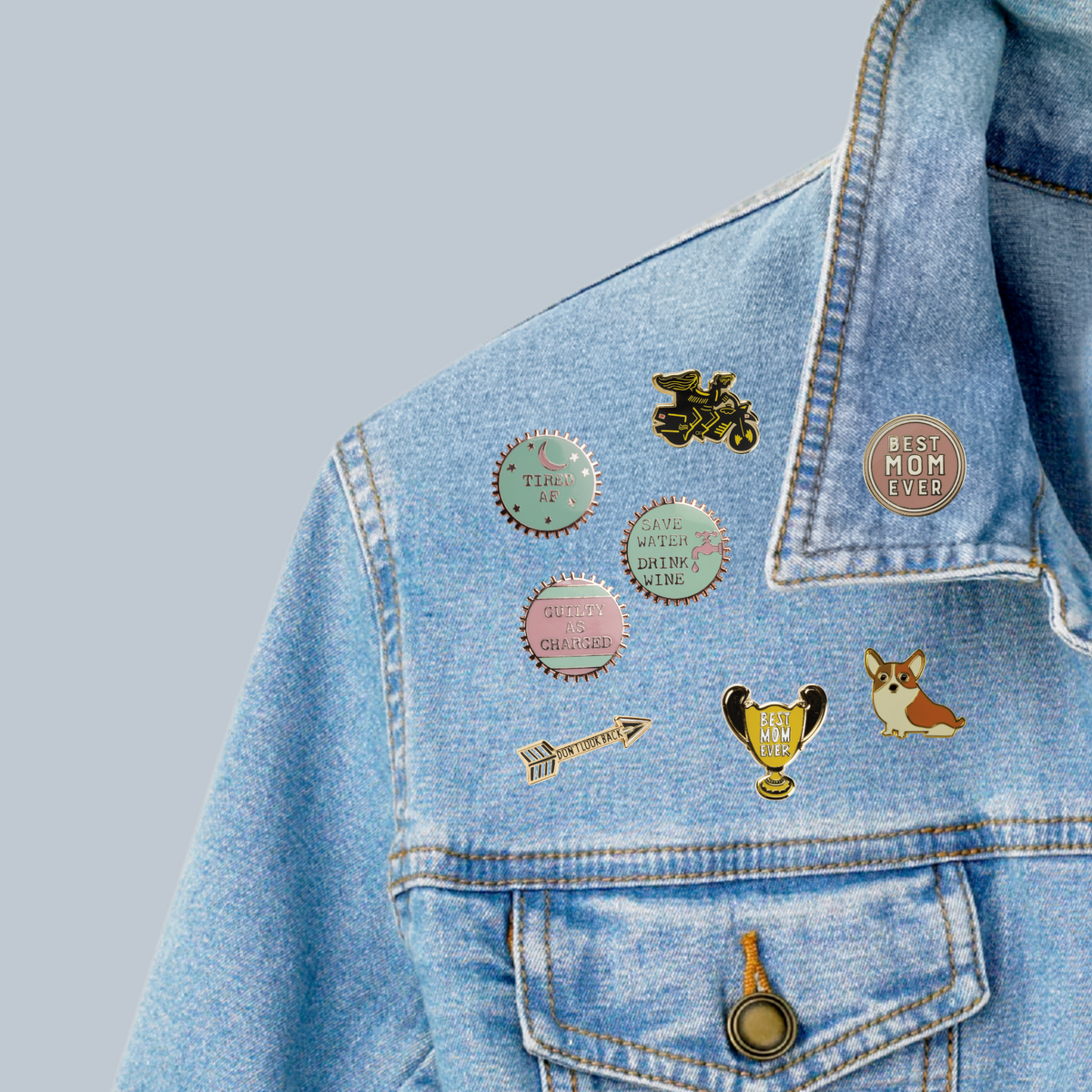 Best Mom Ever Trophy Enamel Pin and Card