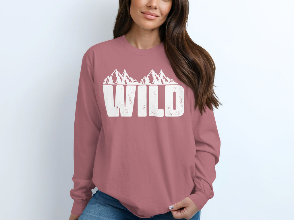 Wild Mountains Graphic Design Stylish Outdoors Long Sleeve T-Shirt