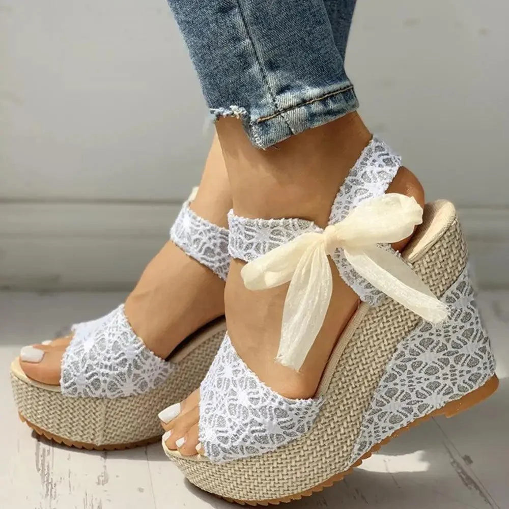 New Modern Women Wood High Heels Sandals Elegant Stylish Design