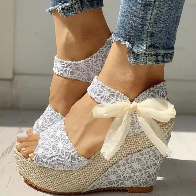 New Modern Women Wood High Heels Sandals Elegant Stylish Design