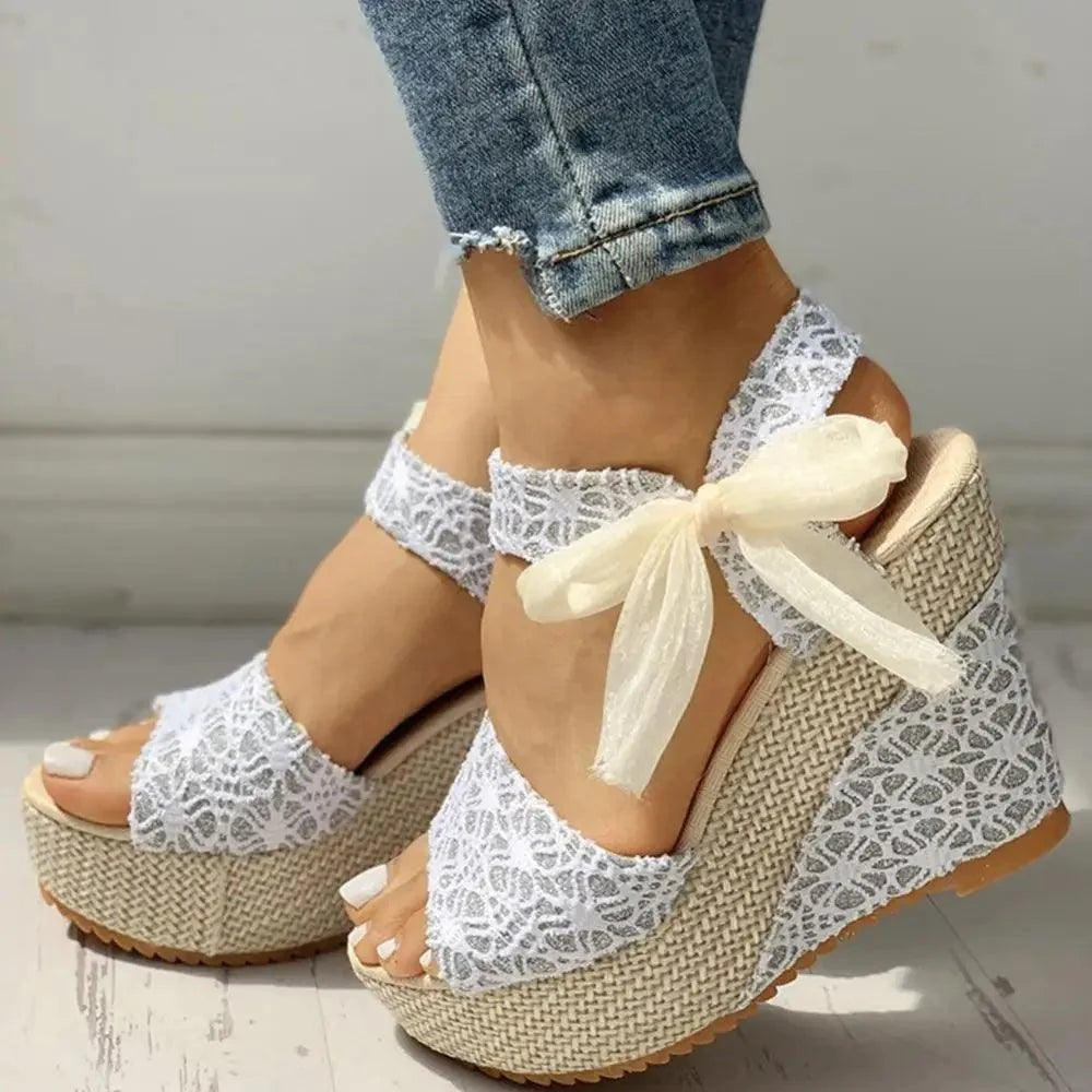 New Modern Women Wood High Heels Sandals Elegant Stylish Design