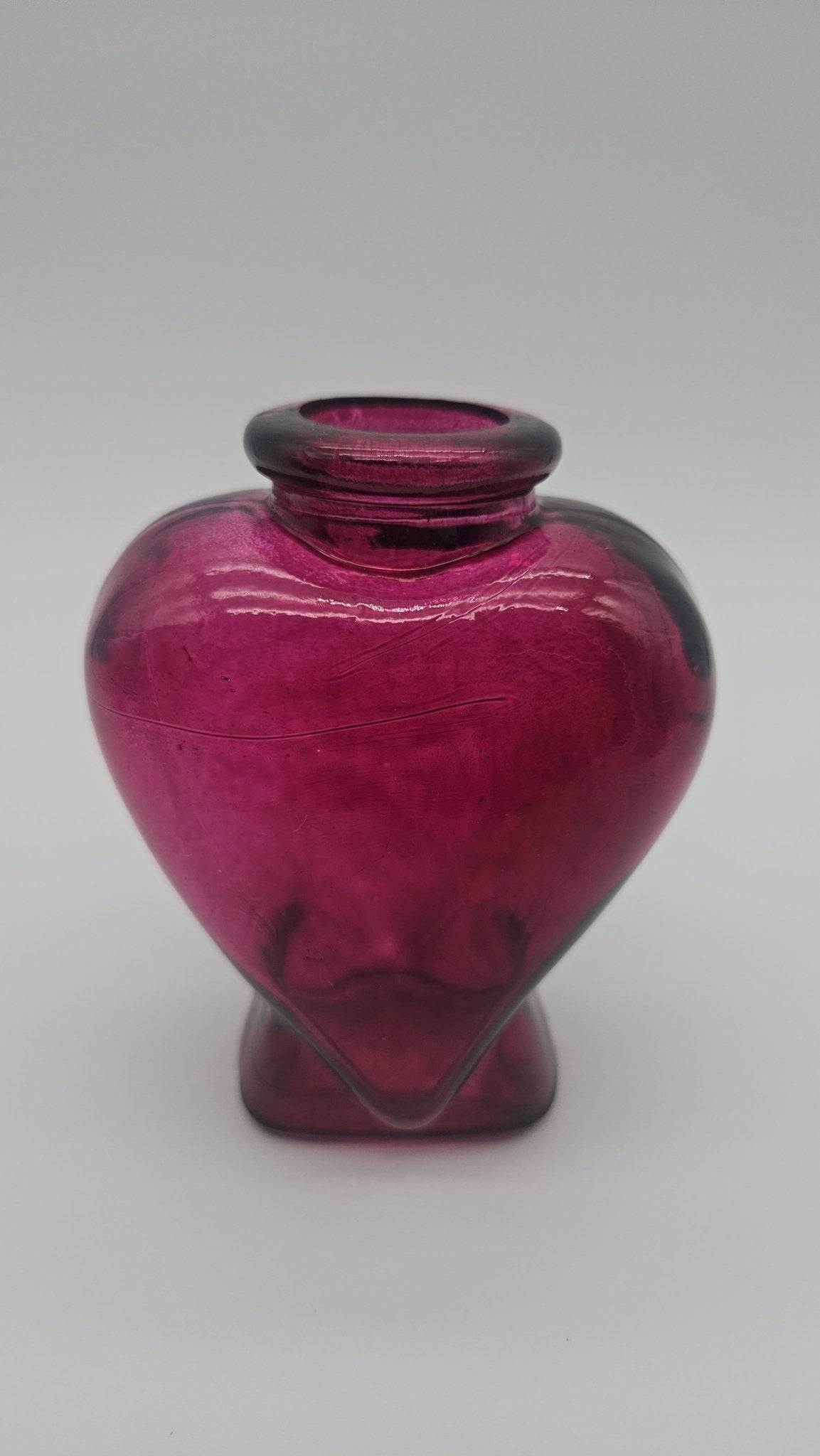 Vintage Heart Glass Bottle – Colorful Collectible Décor 4.3"