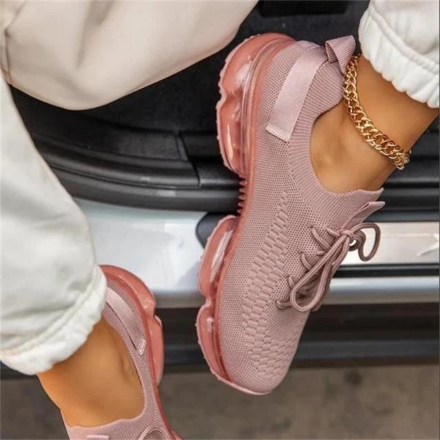 Women Trendy Sneakers - Fashion Sneakers